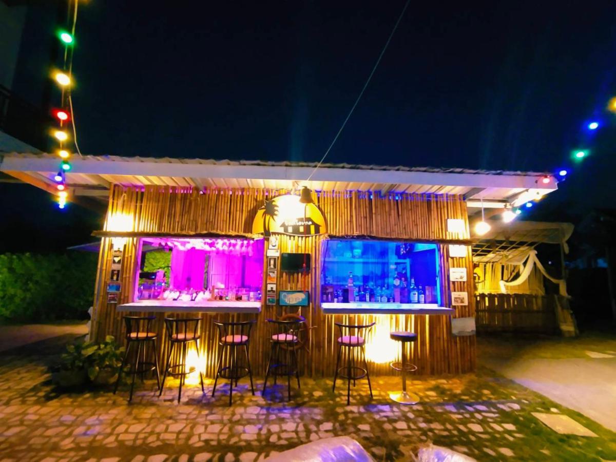 Wixky Hotel Nong Khai Exteriör bild
