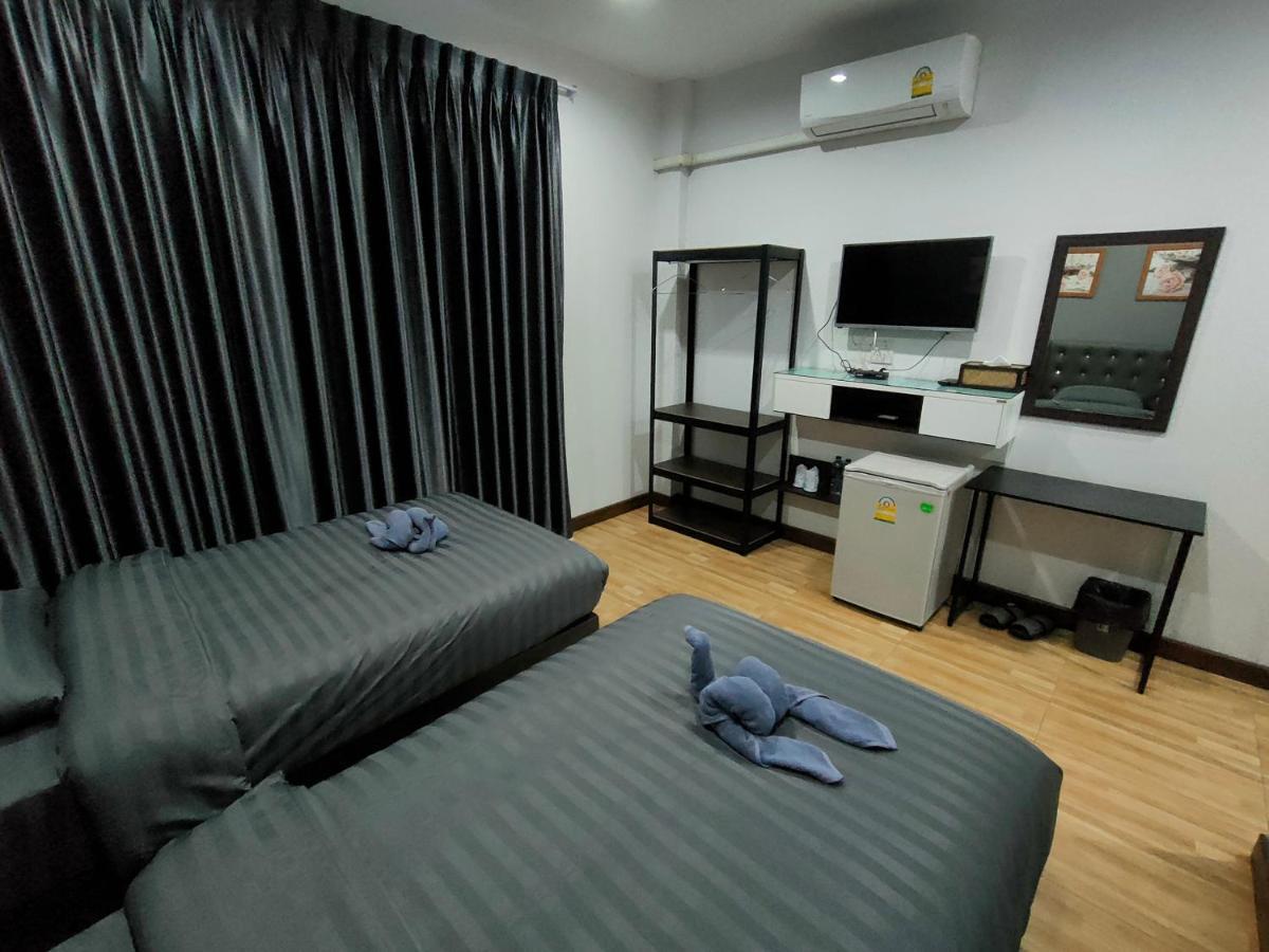 Wixky Hotel Nong Khai Exteriör bild