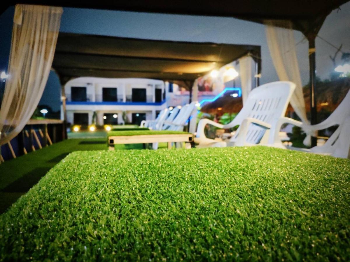 Wixky Hotel Nong Khai Exteriör bild